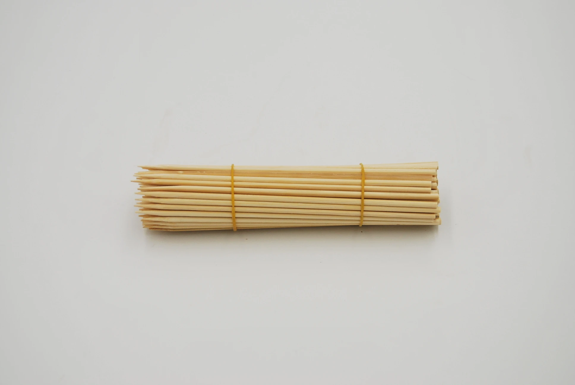 Simple design, sanitary and environmental protection, disposable degradable bamboo stick