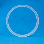 Transparent UV resistant fused quartz square round plate