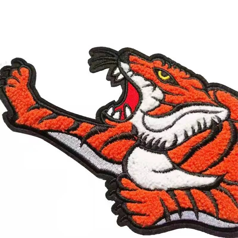 wholesale custom  animal tiger towel chenille  embroidery patch Garment Decoration  embroidery cloth iron patch
