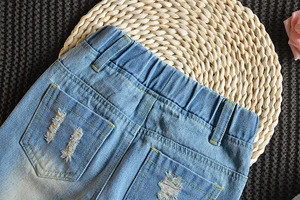Wholesale Kids Fashion Hole Jeans Denim Shorts For Boys In 