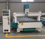 Wooden furniture and cabinet doors 3 axis cnc router woodworking engraving machine