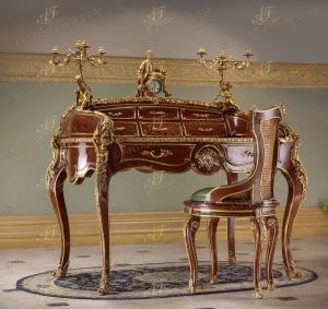 Louis XV Rococo style ormolu-mounted Royal Bureau de dame Lady's Secretary Desk