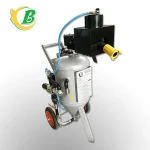 Environmental protection dust-free sandblasting machine mobile dustless sand blasting pot