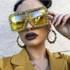 57055 Big Frame Luxury Sun Glasses Women Square Shape Shades Bling  Oversized Diamond Sunglasses 2020 Wholesale