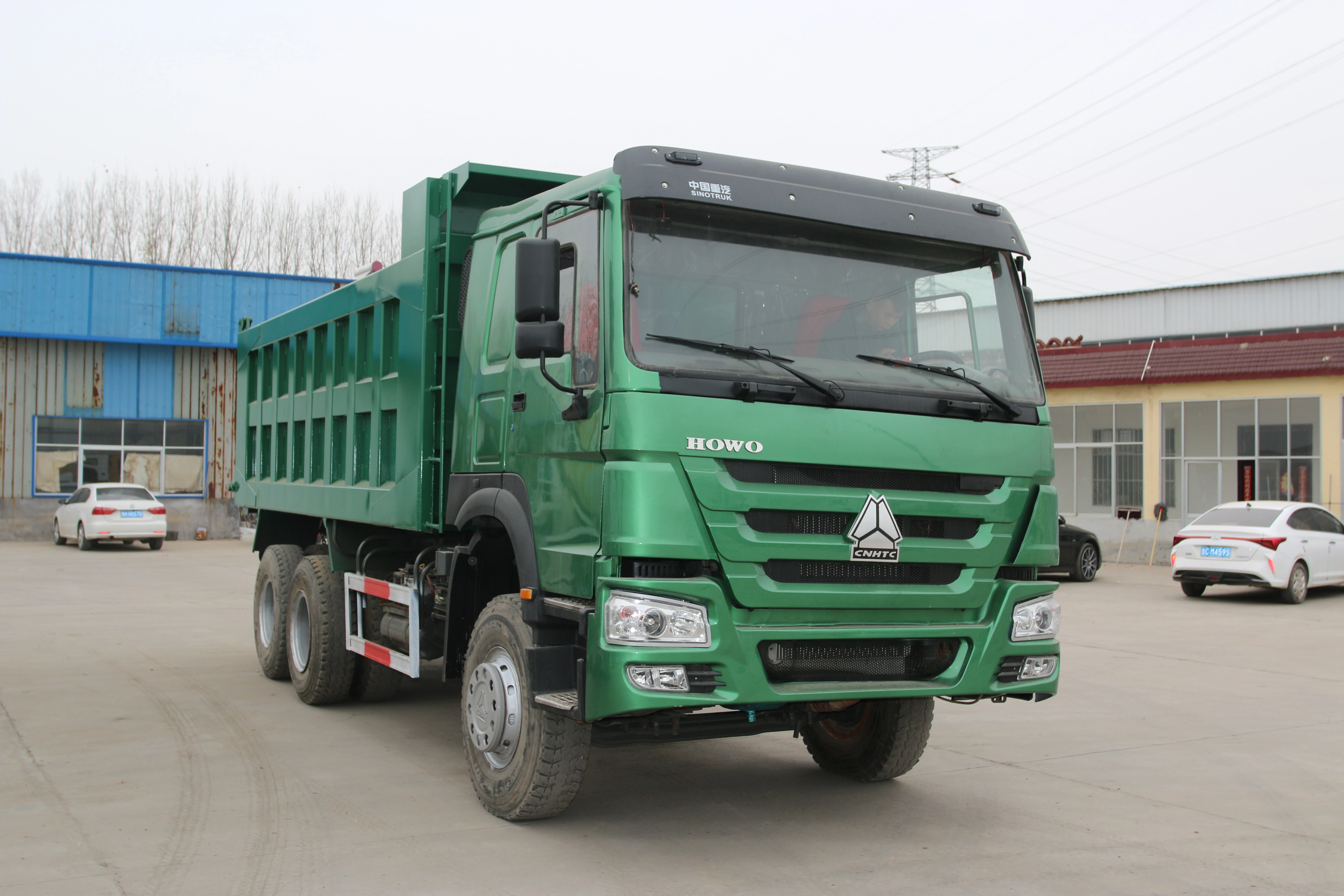 6x4/336HP Used Dump Truck for Sinotruk Howo Sale