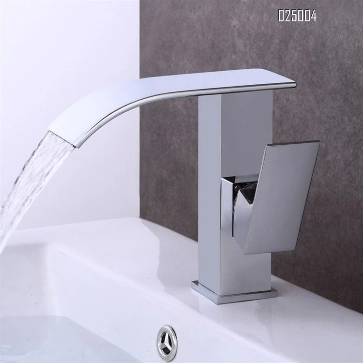 Bathroom accessories good quality wholesale basin faucet chrome finished faucet tap