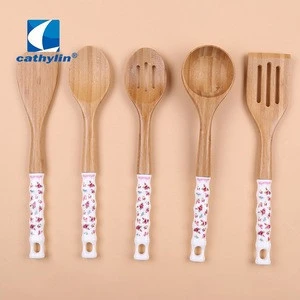 Cathylin Popular Design Ceramic Handle Cooking Utensil Wooden Soup Ladle Kitchen Tool Sets