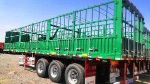 CIMC HUAJUN tri-axles semi truck trailer bulk cargo transport high quality original  fence semi trailer