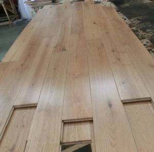 Classic natural solid oak hard wood flooring