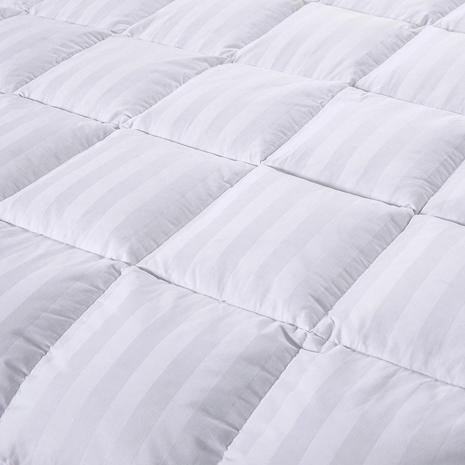 Comforter sets	single/queen/king size custom  bedding wholesale duvet goose down filling  stripe quilt
