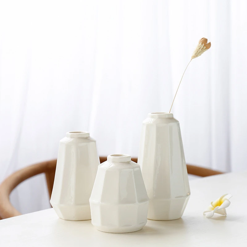 Creative Nordic style White ceramic vase Home living room decoration Art flower arrangement Decorative vase decoration