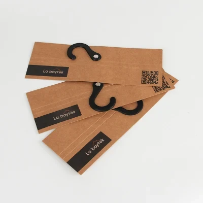 Displaying Paper Folded Hanging Header Cards Sample Cards with Plastic Hook