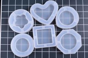 DIY Wholesale Silicone Resin Mold Heart Shape Square Diamond Round Plum Blossom Ashtray Mould for Resin Crafts
