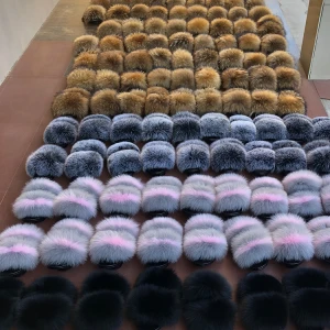 Factory direct wholesale custom raccoon fur slides fur slides vendor raccoon fur slippers