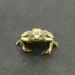 Factory wholesale CA575  Creative handmade solid brass antique old copper frog tea pet paperweight small ornaments