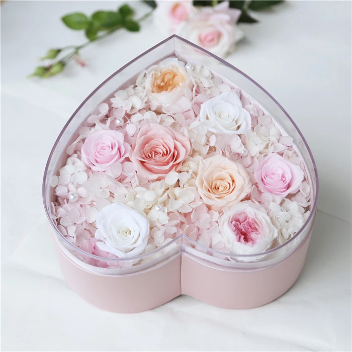 Hot Sale Wholesale eternal Roses Preserved Flowers in Heart Shaped gift Box