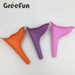 Hot Selling Promotional Travel Female Urine Device , New Product Lady Urinal Funnel Soft Silicone Plastic Staning Urinals Purple