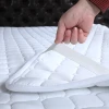 Hotelier Bed Bug Proof Waterproof Mattress Quilted Fitted Plain Style Protector Covers Topper Pad For Hotel Spa Resort