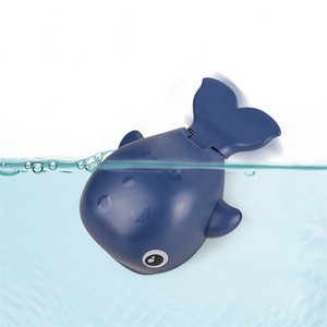 New Cute Bath Toys for Kids Animal Whales Baby Shower Baby Clockwork Whale Swim Toy Swimming Pool Accessories Baby Play In Water