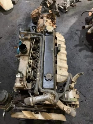 Orginal Used Complete TD42 TD42T TD42TI Engine For Nissan with four-wheel drive gearbox