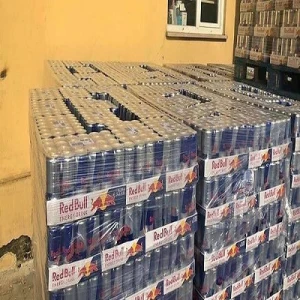 Original Red Bull 250ml Energy Drink (Fresh Stock)