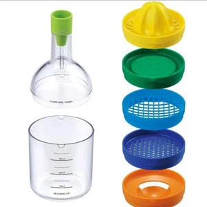 Plastic multi purpose kitchen gadget bin 8 in 1 kitchen fruits vegetables grater tool like bottle