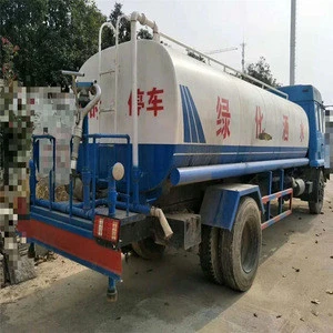 Used Dongfeng LCW watering cart/watering tanker truck with low price