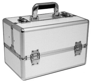 White Aluminium Medium Sized Lockable Vanity Case