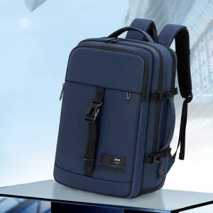 Big capacity computer backpack for Long and short distance business trips with USB