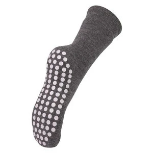2019 Winter Warm Comfortable Grey Anti-slip Wool Mens Socks socks with rubber soles