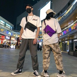 2020 Fashion Neutral Personality Street Nylon Pockets Versatile waterproof Shoulder Messenger sports bag Hip hop chest bag