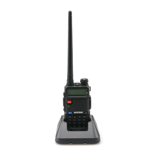 Baofeng UV-5R transceiver mobile two way radio dual band uhf vhf FM radio 5watts baofeng uv-5r handheld walkie talkie