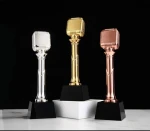 Custom Resin K9 Crystal Singer Music Award Voice Contest Gold Host Musical Note Microphone Trophy