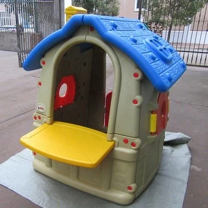 Factory wholesale  fairy tale playhouse with doorbell  outdoor kids playhouse plastic