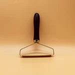 LT1 High Quality Portable Wooden Lint Remover Hair Removal Fabric Shaver Manual Lint Roller Clothes Brush Tools