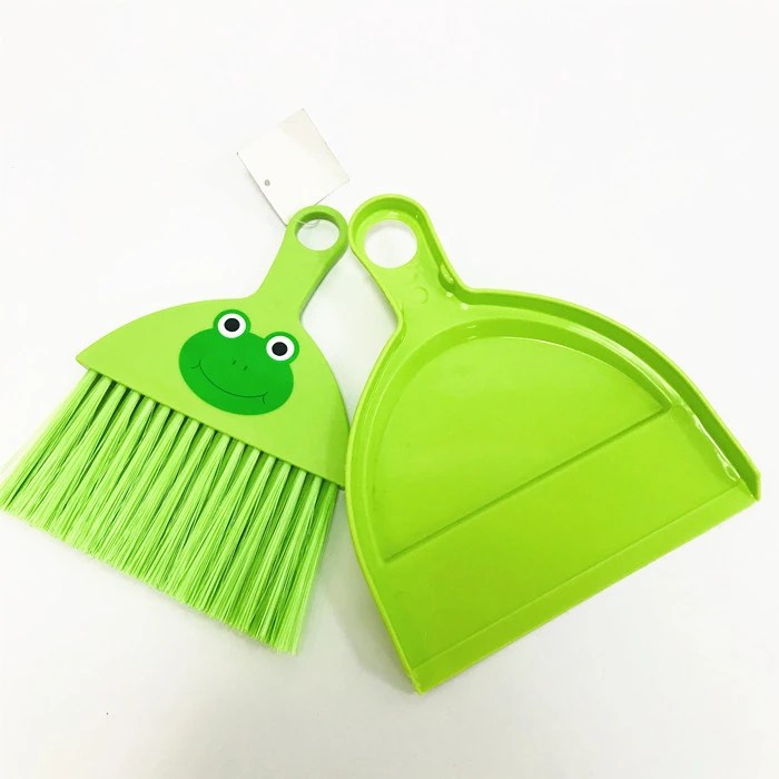 New design colorful Table cleaning tools mini desk broom &amp; dustpan set for office