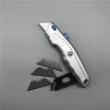 New design slivery aluminum alloy heavy duty retractable safety knife push lock metal cutter with 3pcs blades