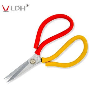 Power Used  Scissors Red and Black Bonsai Shears