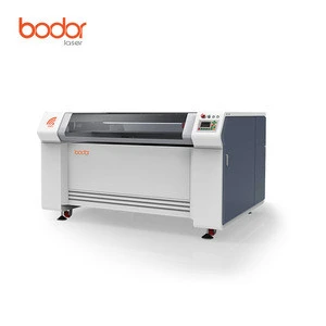 Professional CO2 Portable Laser Engraving Machine , Wood Laser Engraving Cutting Machine for Sale