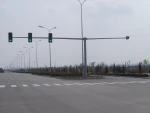 RAL Powder Coating Telescopic Traffic Lighting Post Double Arms for Crossing Road