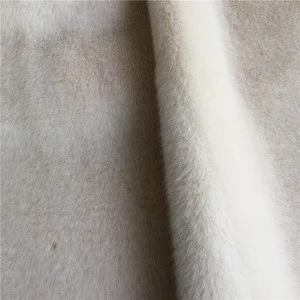 Soft Warm Beige 100% Acrylic Faux Fur Fabric for Scarf Plush Fuzzy Fake Furs