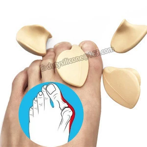 Super soft silicone material Big toe splint Bunion protector toe separator