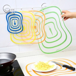 Transparent Bendable Non slip chopping board plastic flexible plastic cutting board