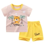 YMT91302 Hot sale wholesale fashion summer cotton boys and girls children t shirt and short kids pajamas clothes 2 pcs set