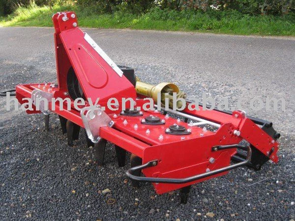 Cultivator with vertical Blade