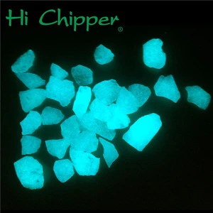 Green colored glow in the dark glass chips for garden