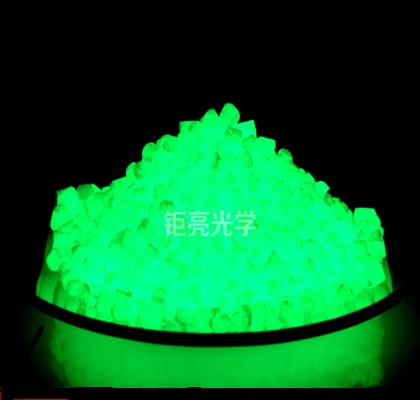 Green PC luminescent masterbatch for injection