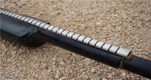 heat shrinkable wraparound sleeve with a flexible stainless steel for cable repair