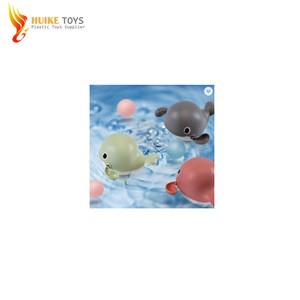 Hot customized printing wind-up clockwork swimming small size whale toy in 2020