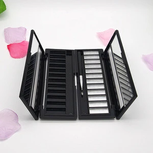 Low MOQ Empty 12 Colors Plastic Eyeshadow Case With Mirror Packaging Cosmetics